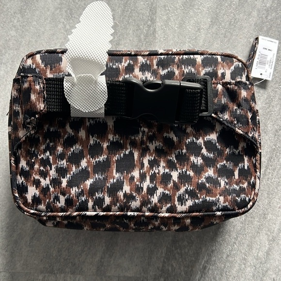 Nylon Crossbody Belt Bag animal print black & brown - Picture 7 of 9